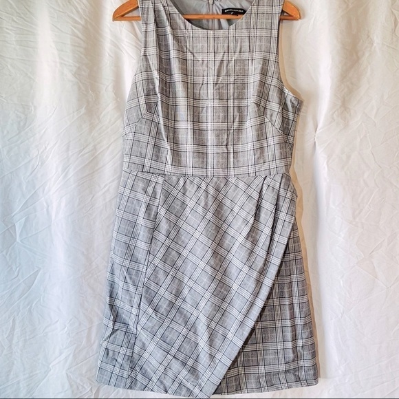 Banana Republic Dresses & Skirts - Banana Republic Plaid Dress